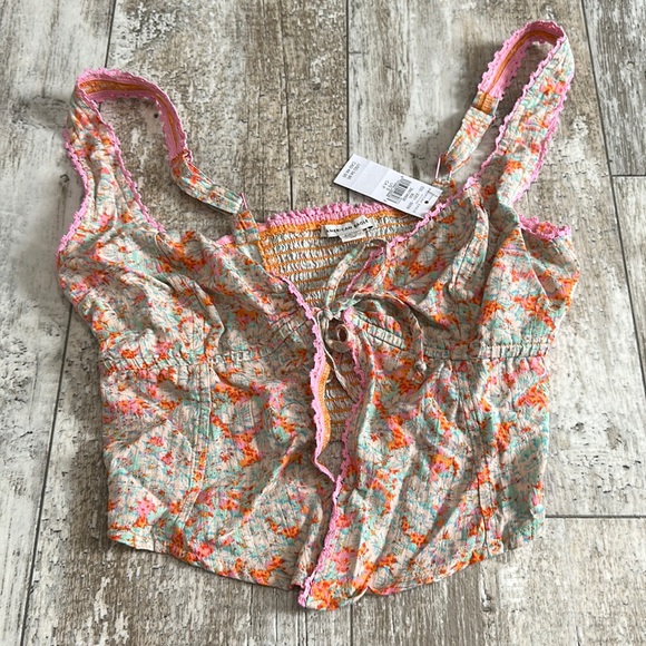 NWT tie crop top - Picture 1 of 2